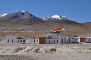Bolivia renunță la cursul fix al dolarului după 15 ani, în încercarea de a restabili stabilitatea economică