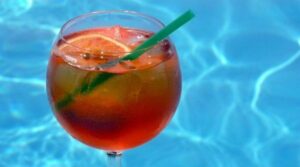 Cocktailul tău preferat, în funcție de luna în care te-ai născut