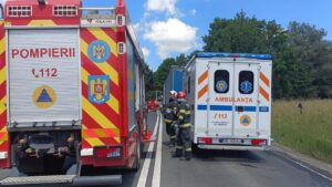 FOTO  O persoană a murit în accidentul de pe DN1, între Veștem și Bradu. Traficul rămâne blocat