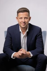 Liderul contestatarilor lui Bolojan lansează critici dure: USR-izarea PNL e un proces. Azi acel proces care primește organigramă