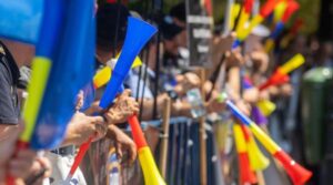 Manifestație vineri seară în Piața Victoriei, sub sloganul „E nevoie să apărăm democrația”