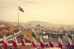 O nouă criză în Orientul Mijlociu: Iranul a închis Strâmtoarea Hormuz ca răspuns la atacurile Israelului împotriva Hezbollah