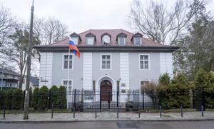 Polonia inițiază o acțiune în justiție pentru a recupera clădirea consulatului rus din Gdańsk, în timp ce Moscova amenință cu „consecințe dureroase”