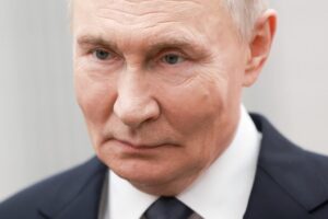 Rusia suferă o serie de înfrângeri în politica sa externă și își adâncește slăbiciunea pe scena internațională  presa spaniolă