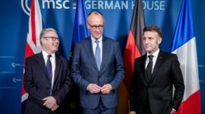 Tensiuni europene: Macron și Merz critică poziția UE privind discuțiile cu Putin