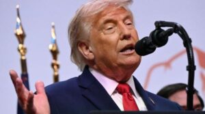Trump vrea taxă de Înger Păzitor în Strâmtoarea Ormuz