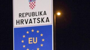 Un italian cu un autoturism înmatriculat în România a primit o amendă uriașă după o singură greșeală la graniță. Regula pe care mulți români o ignoră