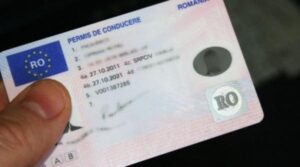 500 de euro pentru un permis auto fals. Cum funcționează noua înșelătorie online