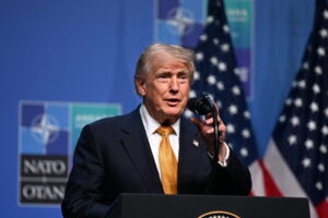 „Au avut doar un moment mai prost”. Trump își schimbă tonul privind refuzul aliaților din NATO de a sprijini războiul SUA cu Iranul