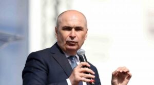 Bolojan cere scuze bolnavilor pentru greva din spitale