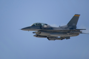 BREAKING  O dronă a fost doborâtă în spațiul aerian românesc de un pilot F16, într-o zonă nelocuită