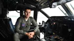 Cine a fost Mihai Vîrdol, pilotul militar care a salvat vieți la Colectiv și în pandemie. A murit după un accident de motocicletă