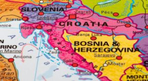 Crește influența SUA în Balcani / Trump contestă puterea UE asupra Bosniei-Herțegovinei într-o dispută cu tentă economică / SUA au primit provizoriu contractul pentru construirea conductei de gaze Southern Interconnection din această țară