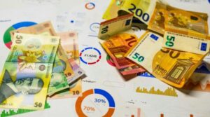 Deficitul bugetar al României s-a redus la 2% din PIB. Datele care pot salva ratingul de țară înaintea deciziei Fitch