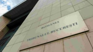 Două judecătoare s-au extras din procesul prin care PNL cere validarea Statutului adoptat în Congresul suspendat