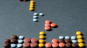 După 60 de ani, organismul are nevoie de mai mult decât crezi. Medicul recomandă trei suplimente pe care le consideră esențiale