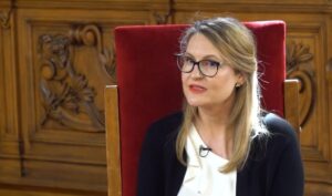 EXCLUSIV  Curtea de Apel București a respins o primă tentativă a Sanitas de blocare a legii salarizării. Sindicatul a deschis însă o nouă acțiune, iar dosarul a ajuns „la cine trebuie”: fina lui Tudorel Toader