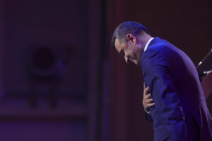 Grindeanu, de acord cu propunerile făcute de Varujan Pambuccian și Kelemen Hunor privind Guvernul / ”Un guvern politic, format din fosta coaliție. Cu premier așa-zis tehnocrat”