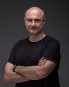 Growceanu, platforma de investiţii în companii private condusă de Adrian Erimescu, se lansează public în România şi ţinteşte 2 milioane de euro şi peste 500 de investitori în acest an. Prima oportunitate listată – compania de imagistică medicală cu inteligenţă artificială Rayscape