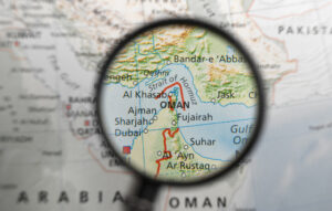 Gruparea teroristă Houthi din Yemen susţine că nu blochează Strâmtoarea Bab-el-Mandeb, ci doar navele saudite