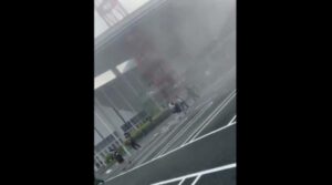 Haos în Japonia după cutremurul de 7,1: mall prăbușit, oameni blocați sub dărâmături și mii de evacuări în Kyushu. Avertizare de tsunami și peste 60 de replici