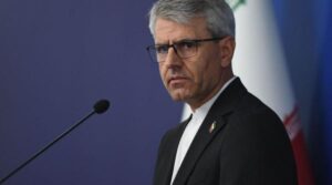 Iranul respinge negocierile cu SUA. Ce se întâmplă în Strâmtoarea Ormuz