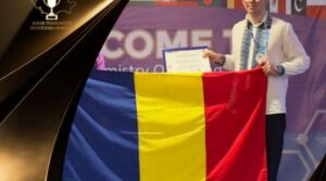 La doar 17 ani, un elev român este premiat de MIT și Harvard. Dezvoltă materiale inteligente împotriva poluării