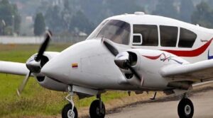Licitație incredibilă în Spania. Un avion din anii 50 este scos la vânzare pentru doar 10 euro
