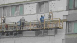 Îngrijorați de situația economică, românii prind din nou gustul renovărilor