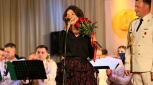 Oana Sîrbu revine în lumina reflectoarelor. 4 decenii de la filmul care a făcut-o celebră