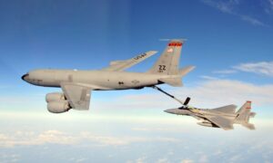 Parlamentul Bulgariei decide dacă aprobă staționarea avioanelor militare americane la baza de la Bezmer. Ce declară Rumen Radev