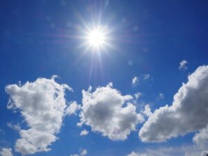 Prognoza ANM. Răcire temporară a vremii, urmată de temperaturi de până la 36 de grade