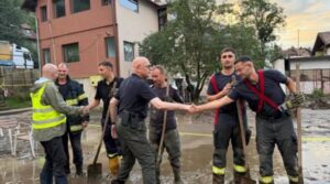 Raed Arafat, vizită de urgență în Prahova: Șeful DSU evaluează la fața locului dezastrul provocat de inundații