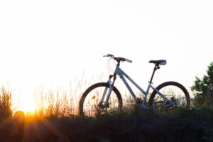Restricții de trafic pentru Turul Ciclist al Sibiului și Campionatul Național de Viteză în Coastă