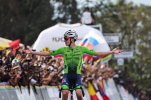 Schimbare pe podiumul ciclismului mondial  Tadej Pogacar, lider incontestabil