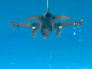 Speculațiile privind identitatea piloților de F-16 sunt false. Identitatea militarilor rămâne clasificată din motive de securitate
