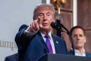 SUA acuză Cuba de o campanie extinsă de spionaj. Trump insistă să pună capăt regimului comunist de pe insulă