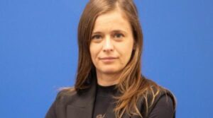 Subalterna lui Pîslaru de la MIPE, același „hobby” cu al șefului. Secretarul de stat care cerea decontarea cazării și-a cumpărat apartament lângă Bruxelles