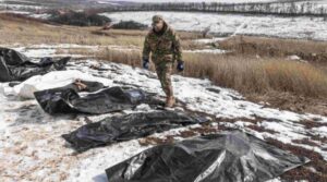Ucraina acuză Rusia că a executat sute de prizonieri de război. ONU confirmă