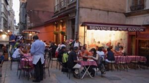 Uită de Paris și Roma! 5 orașe europene oferă experiențe gastronomice ideale pentru o escapadă de weekend