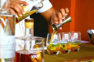 Un oraș din Grecia domină clasamentul celor mai bune baruri din Europa. Ocupă primele două locuri