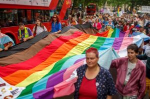 UPDATE A fost ucis suspectul din atacul de la Berlin Pride / Un tânăr de 21 de ani, cu legături islamiste