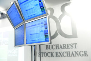 Uzinexport convoacă acţionarii pentru a aproba vânzarea unui teren şi clădiri din Berceni pentru minimum 12,5 milioane lei. Acţiunile companiei urcă puternic la bursă