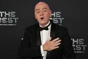 VIDEO: Principalul susținător al lui Infantino de la FIFA și-a dat demisia  Planul investitorilor străini este „o veste proastă pentru fotbal”
