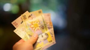 Cine primește banii din Pilonul II dacă titularul moare. Cum se moștenește pensia privată