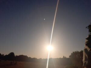 Eclipsa solară totală a început în Europa / Islanda a plonjat deja în obscuritate / Eclipsa a putut fi văzută și în nordul Londrei