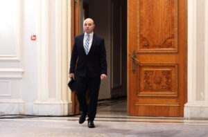 Fratele ambasadorului României în SUA, atac la liderul AUR George Simion după apelul foștilor oficiali americani privind viza: „Peripețiile lui Simion prin SUA s-au întors împotriva lui”