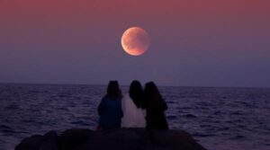 Horoscop săptămânal, 10 – 16 august 2026. Va trebui să jonglăm cu un milion de lucruri pentru a începe un nou capitol de viață