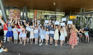 Life@Teki continuă la Constanța cu un nou spectacol caritabil pentru dotarea Secției Spital Recuperare Neuropsihomotorie Copii a Sanatoriului Balnear și de Recuperare Techirghiol (parteneriat)