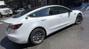 Mașină electrică sau pe benzină? Calculul real, pe cifre, pentru România